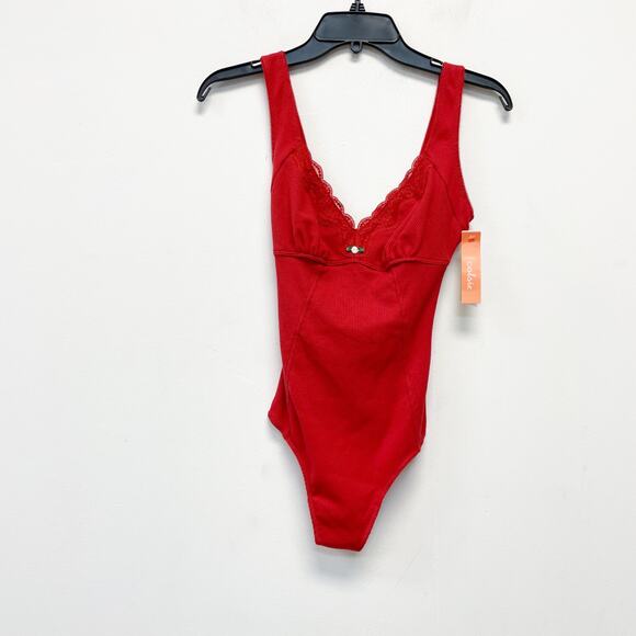 Colsie Women's Waffle Bodysuit Red Size Small - Picture 2 of 6